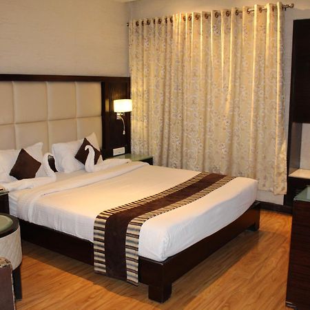 Hotel La Abode Hamirgarh Zewnętrze zdjęcie