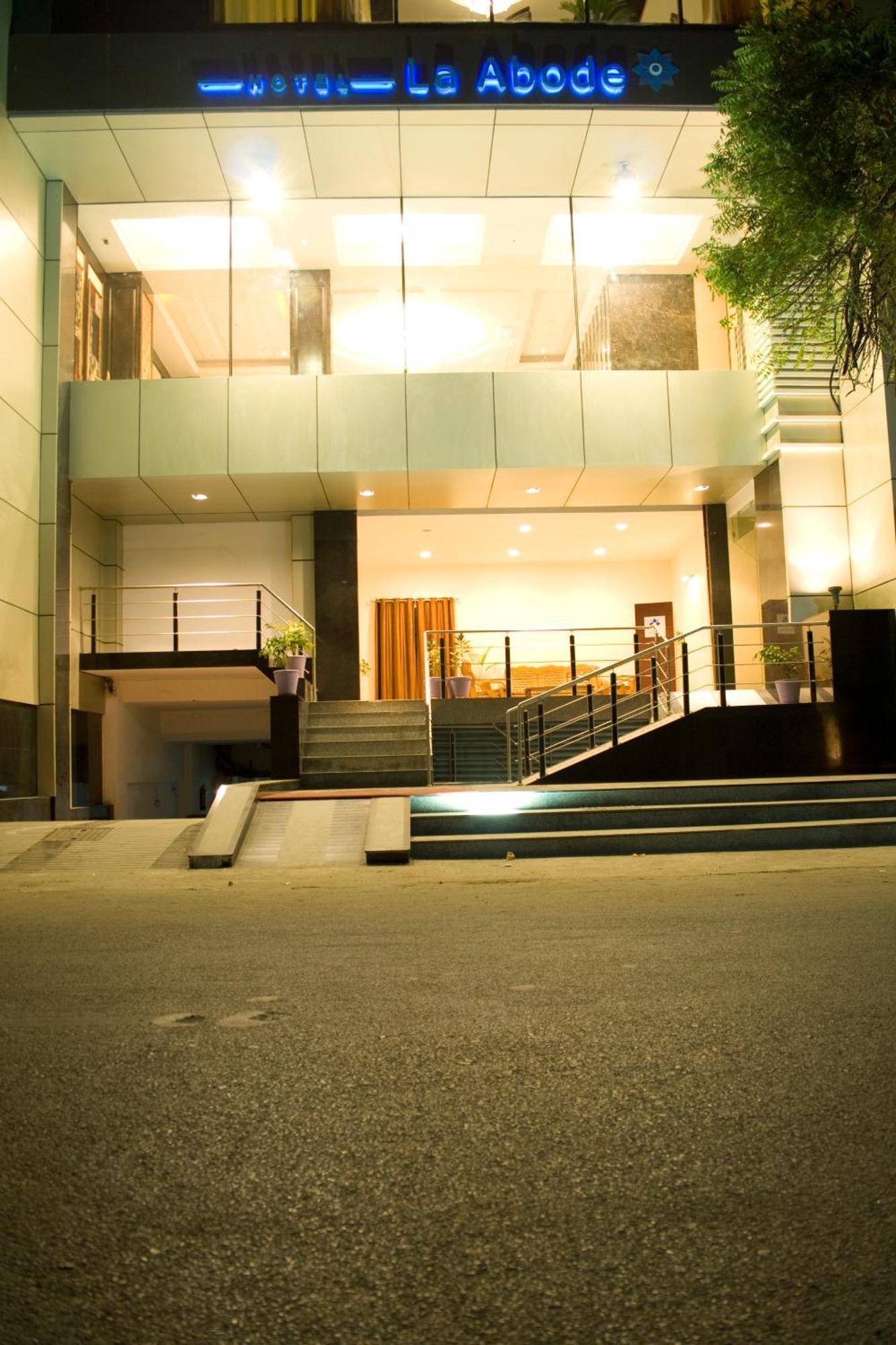 Hotel La Abode Hamirgarh Zewnętrze zdjęcie